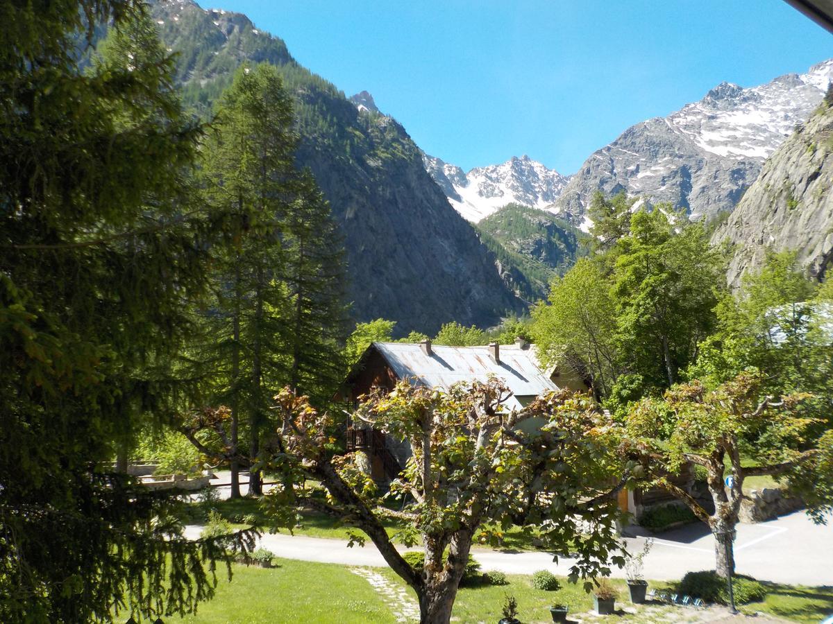 Hotel Engilberge レルフロワド エクステリア 写真